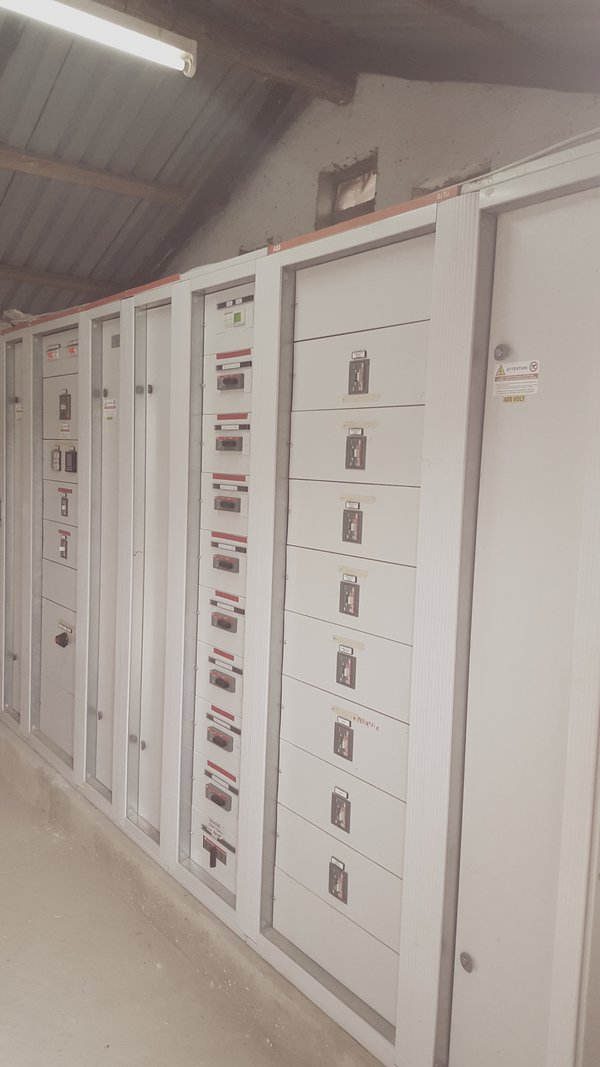 Impianto fotovoltaico da 19,74 kWp realizzato all'ospedale di Ikelu in Tanzania 