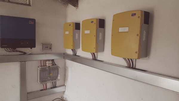 Impianto fotovoltaico da 19,74 kWp realizzato all'ospedale di Ikelu in Tanzania 